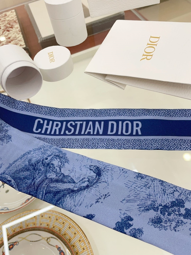 DIOR